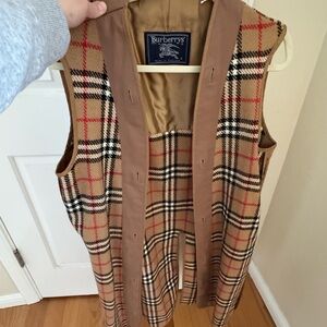 Burberry Plaid Sleeveless Vest